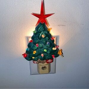 Vintage Ceramic Christmas Tree Nightlight Plug In‎